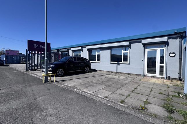 Studio house on 3C, Newstet Road, Kirkby, £2,500/mo