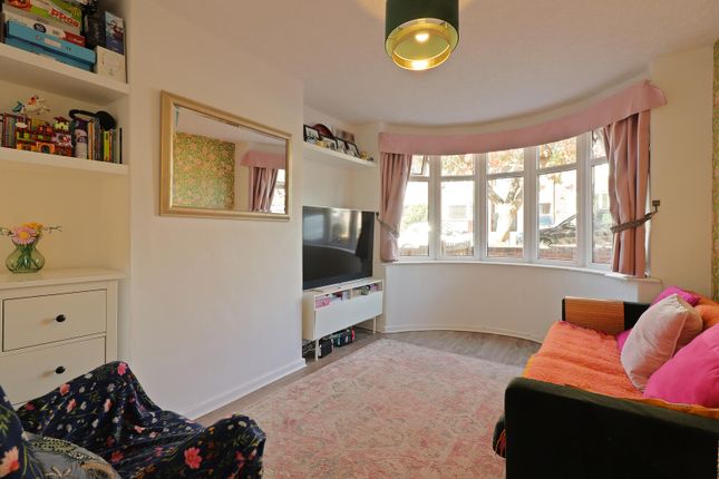 50, Meadow Head Drive, Sheffield photo 2