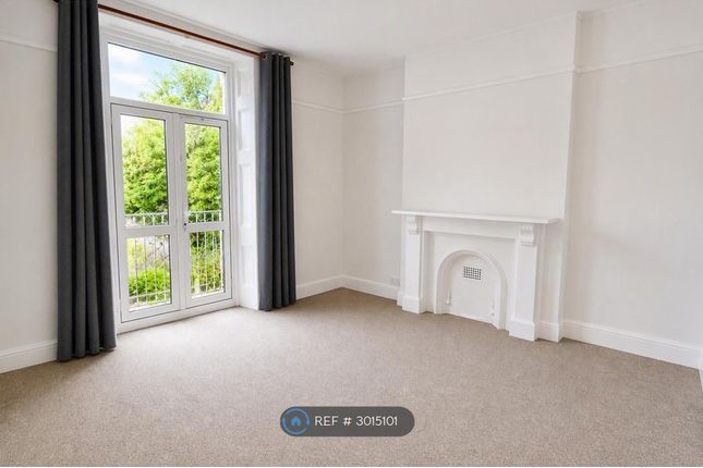 Flat, Channel View Crescent Portishead, Bristol photo 3
