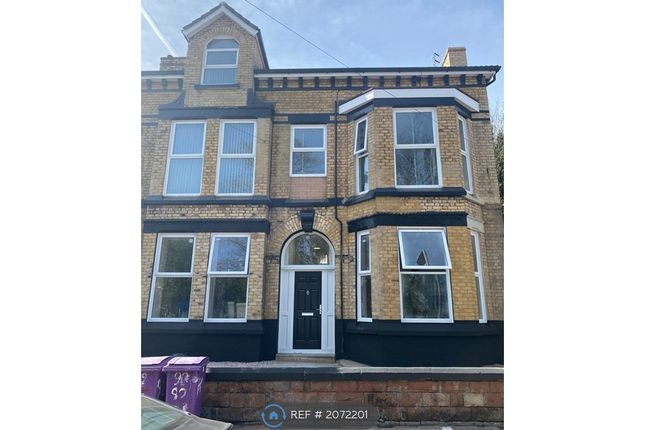 Flat to rent in Hartington Road, Liverpool