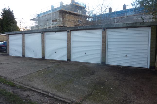 Parking/garage to rent in Church Lane, Chessington