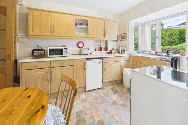 51, Oakhill Road, Dronfield photo 2