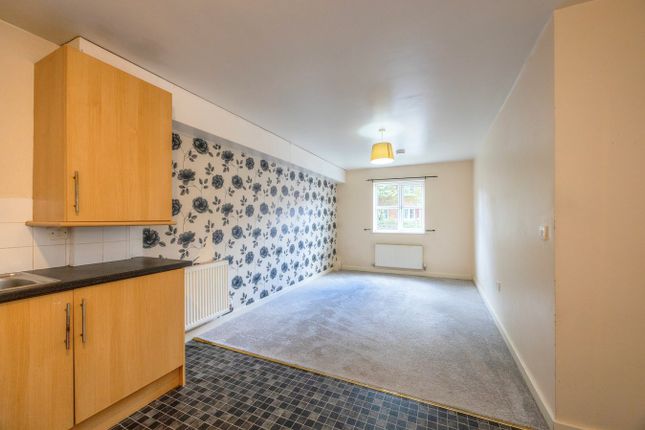 6, Samuel Court, Barnsley photo 4