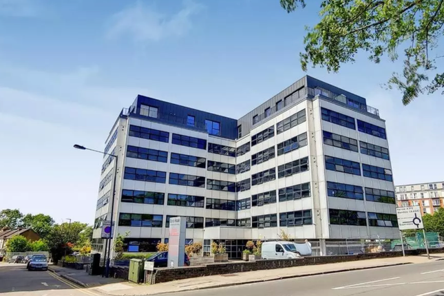 Flat 37, Bovis House, 142 Northolt Road,, Harrow photo 2