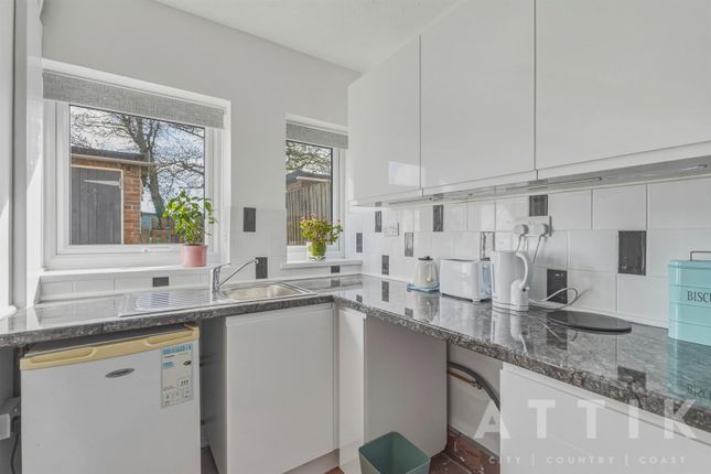 27, Southwold Road, Beccles photo 3