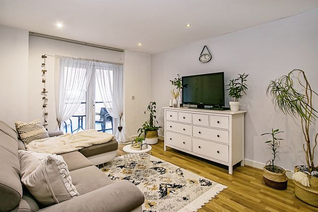 Flat for sale in Commercial Road, Westbourne, Bournemouth