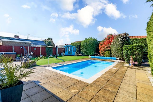 107a, Elm Tree Road, Lowestoft photo 2