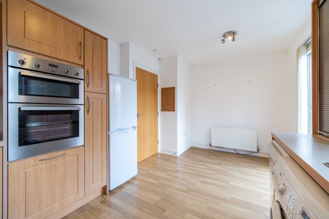 62, Ferry Gait Drive, Silverknowes, Edinburgh photo 4