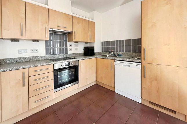 Flat 9, Block 4 The Hicking Buildin,, Queens Road, Nottinghamshire photo 4