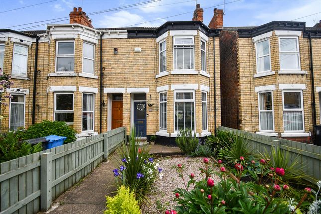 Thumbnail End terrace house for sale in Madison Gardens, Park Avenue, Hull