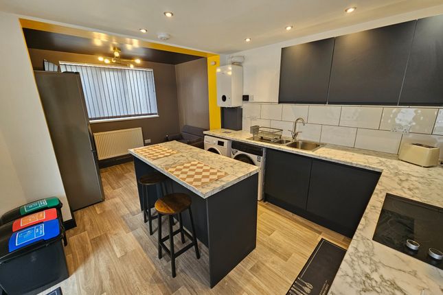Room 1 505 Neath Road, Morriston, Swansea photo 2