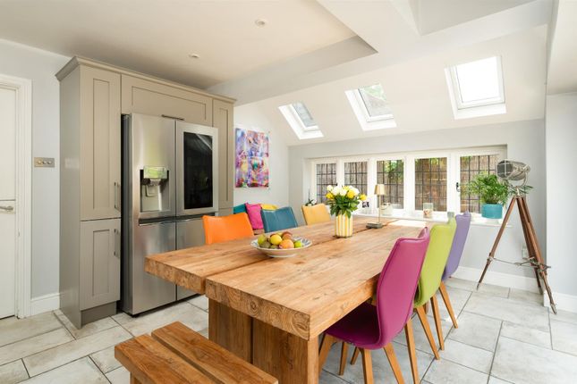 2 Haileywood Farm Cottages, Reading Road, Shiplake photo 3