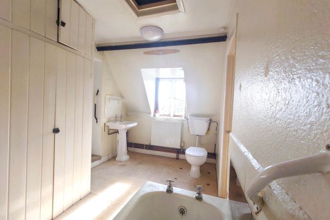 Norton Corner, Littleworth photo 5