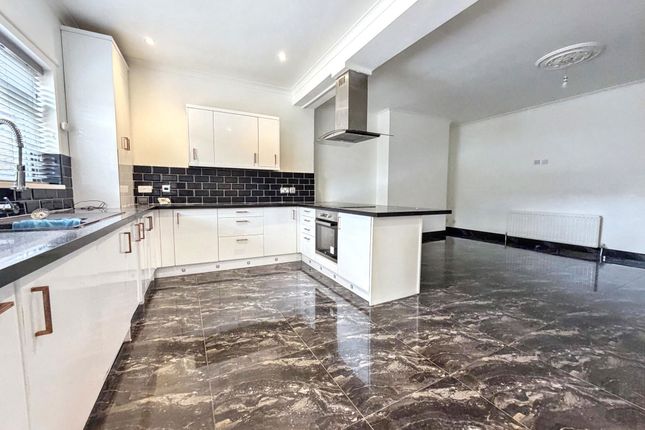 34, Lilywhite Terrace, Houghton Le Spring photo 3
