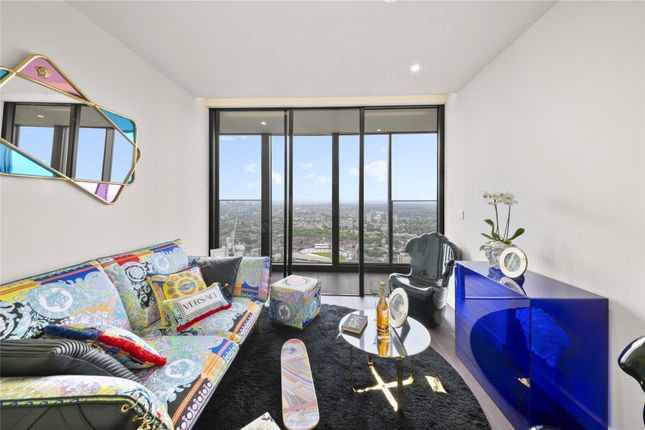 Show Flat 0407, 67, Bondway, London photo 3