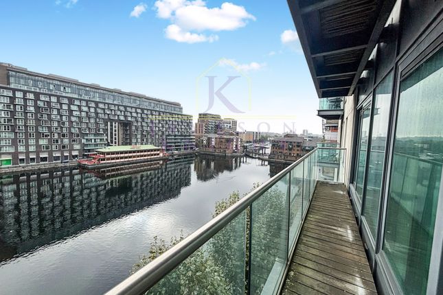 Flat 136 41, Millharbour, Greater London photo 2