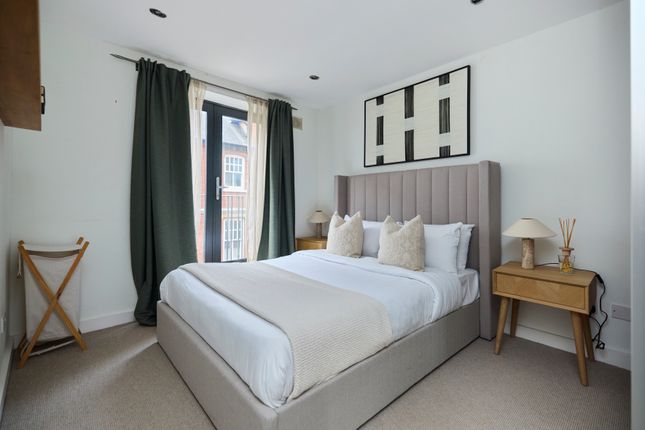 Flat B, 1, Turville Street, Turville Street photo 2