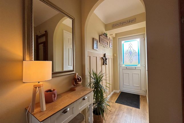 8, Clos Yr Arad., Caerphilly photo 3