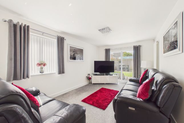9 Horrox Court, Keyingham, East Riding of Yorkshire photo 4