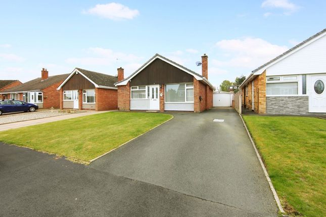2-bed house on 33, Poplar Drive, Telford, £260,000