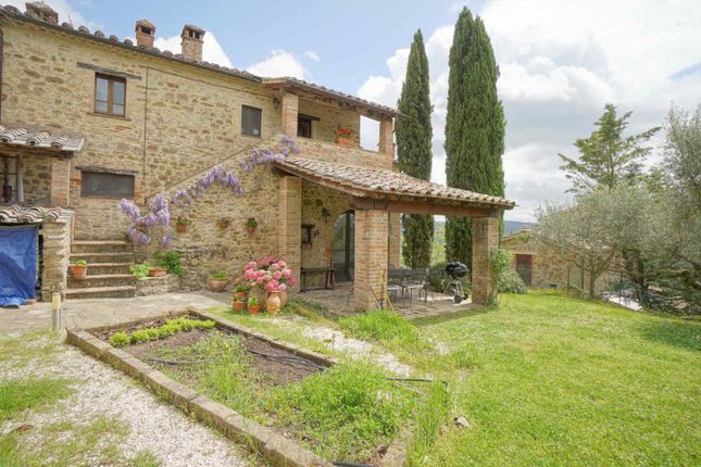 Country house for sale in Sc Del Niccone, Umbertide, Perugia, Umbria, Italy
