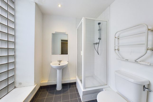 Flat for sale in Treadwell Mills, Upper Park Gate, Bradford, West Yorkshire