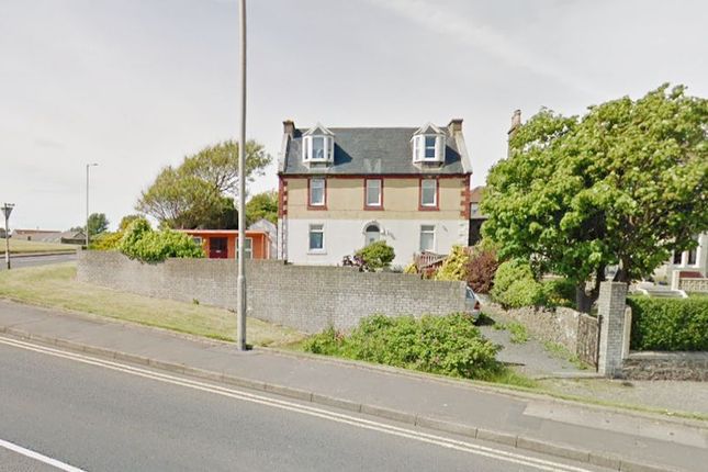 1C, Parkend Avenue, Saltcoats, North Ayrshire photo 2