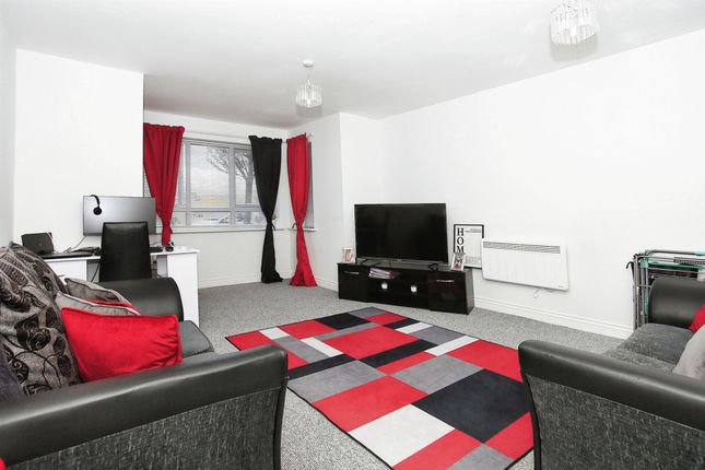 2-bed flat on 2, Mid Water Crescent, Peterborough, £125,000