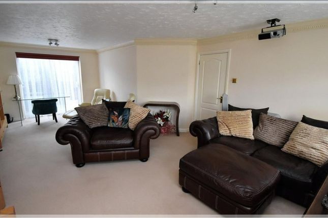 6, Hayton Close, Luton photo 4