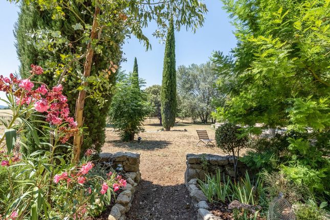 Villa for sale in Mazan, The Luberon / Vaucluse, Provence - Var