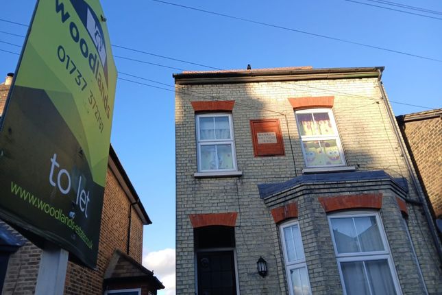 Studio house on Room 2, 73, Grovehill Road, Redhill, £575/mo