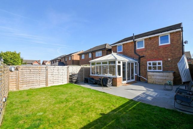 5 Bank House Close, Manchester photo 4