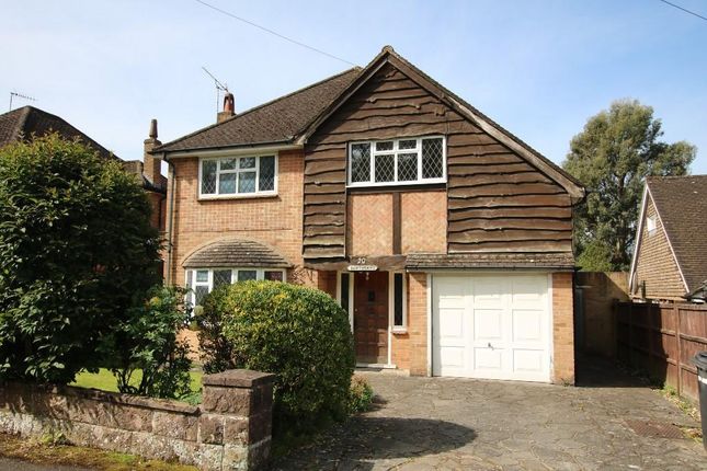 Thumbnail Detached house for sale in Daymerslea Ridge, Leatherhead