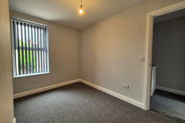 Terraced house to rent in Strathnairn Street, Roath, Cardiff