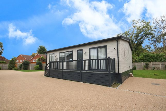 2-bed caravan on 35 Thames Retreat, Chertsey Lane, Staines-Upon-Thames, £325,000