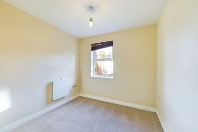 6, Whitton House, Wokingham photo 4