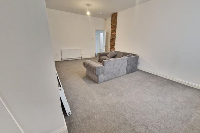Flat to rent in Mortimer Road, South Shields