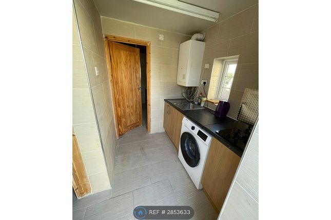 Whitehaven, Luton photo 2