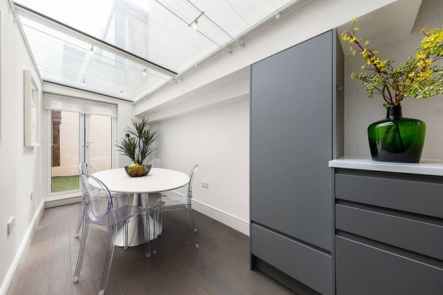 Thumbnail Flat to rent in Chepstow Villas, Notting Hill, London