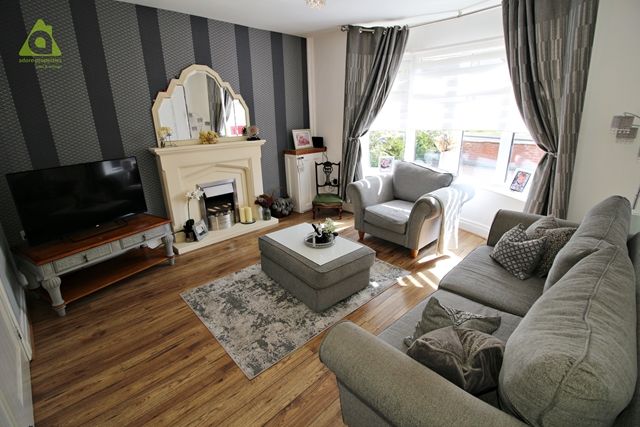 184, Wigan Road Greater Manchester, Westhoughton photo 2