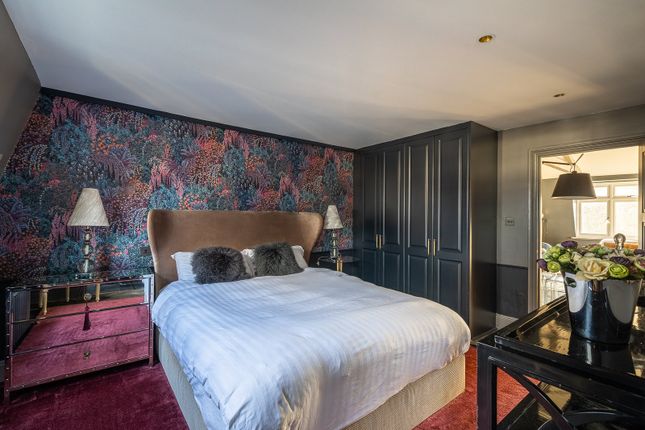 Flat 4, 38, Redcliffe Gardens, London photo 4