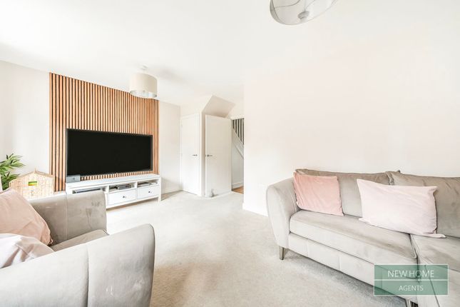23, Brooke Lane, Rugby photo 5