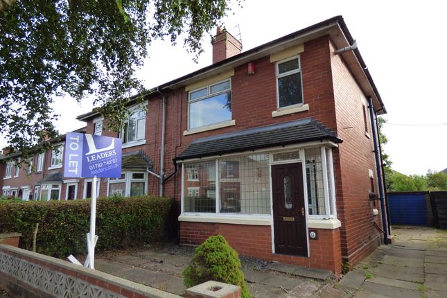 3 bed semi-detached house to rent in Grove Bank Road, Stoke-On-Trent ST4