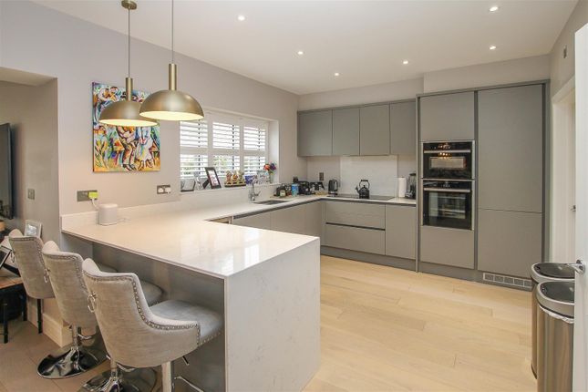 28, Little Ridings Lane, Ingatestone photo 2