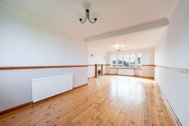 19, Orchard Court, Glasgow photo 2