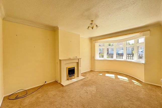 34, Woodland Avenue, Northampton photo 2