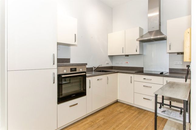 Flat 1, High Street, Cambridge photo 2