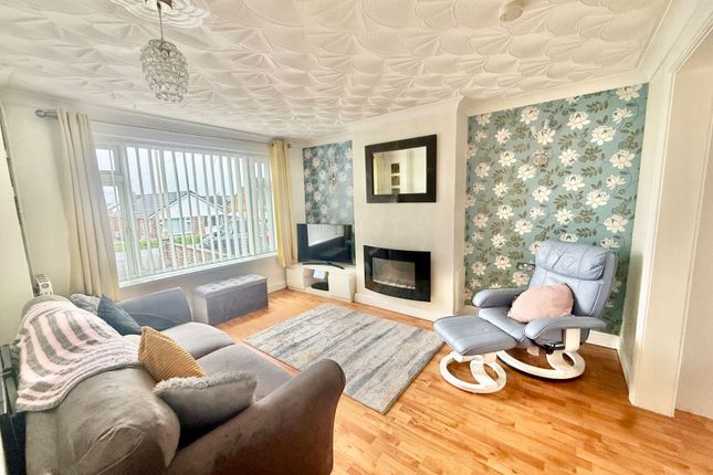 51, Mountain View, Bridgend photo 2