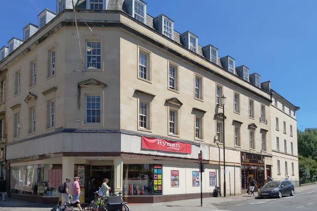 Office to let in Westgate Buildings, Bath