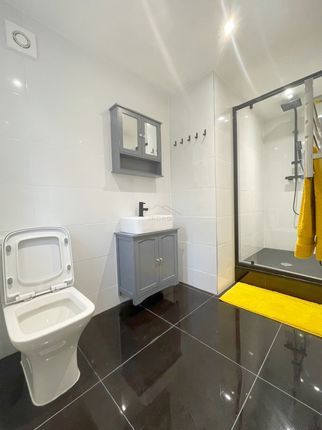 gardenroom02, Derwent Avenue, Kingston Vale photo 5